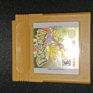 Pokemon Gold Game For The Nintendo Gameboy Color And Clear Case